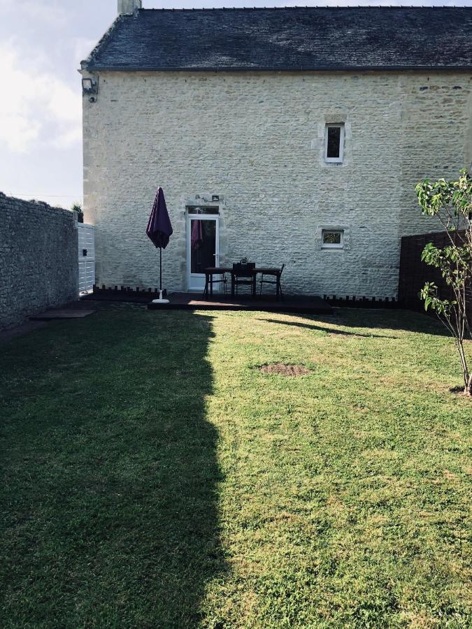 Gîte à 1,5 km des plages du débarquement Tracy-sur-Mer Exterior foto